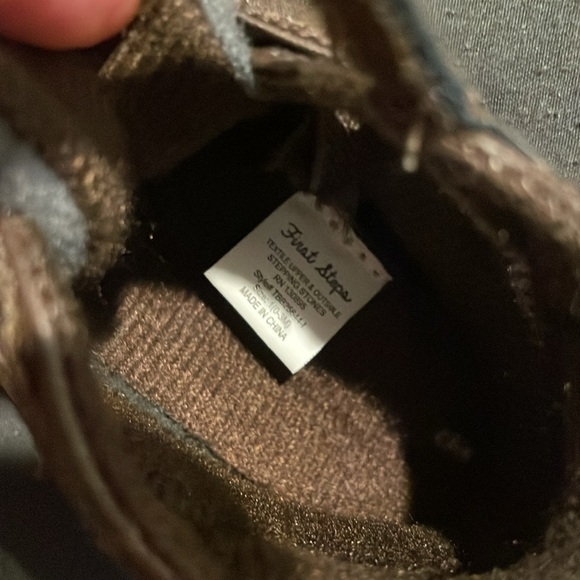 Newborn baby soft soles boy boots from First Step - Picture 6 of 6